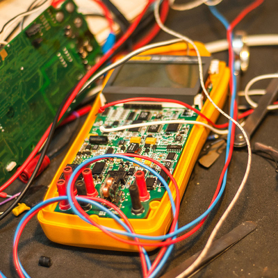 30-90 Dakikada EM Elektromanyetik Uyumluluk Lamba Laboratuvarı Testi